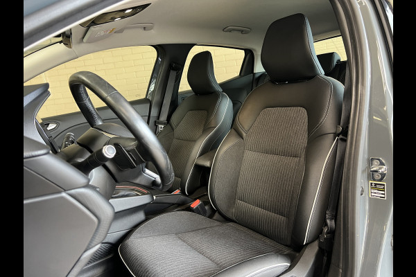 Renault Clio 1.3 TCe 130pk Intens | Groot Navi | 360 Camera | Stoel verwarming | 17 inch | Keurig nette Clio 5 automaat met 130pk!