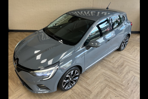 Renault Clio 1.3 TCe 130pk Intens | Groot Navi | 360 Camera | Stoel verwarming | 17 inch | Keurig nette Clio 5 automaat met 130pk!