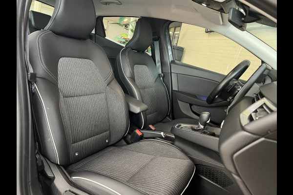 Renault Clio 1.3 TCe 130pk Intens | Groot Navi | 360 Camera | Stoel verwarming | 17 inch | Keurig nette Clio 5 automaat met 130pk!