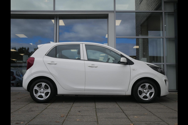 Kia Picanto 1.0 MPi ComfortPlusLine | Cruise | Camera | Carplay | Airco | Kia Picanto 1.0 MPi ComfortPlusLine | Cruise | Camera | Carplay | Airco |