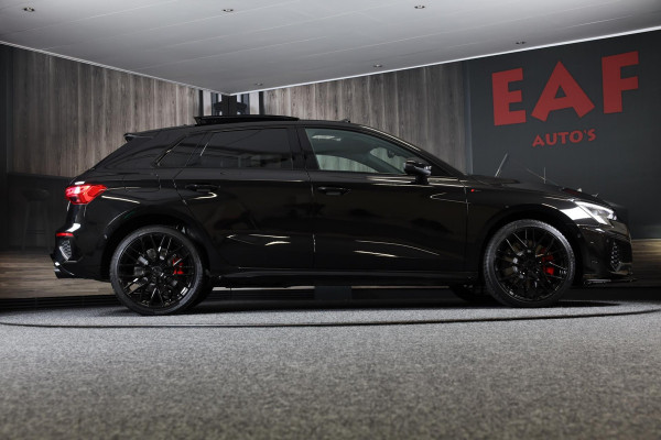 Audi A3 Sportback 45 TFSI e RS3 Look / 245 PK / RS Zetels / B & O / Leder / Lane Assist / Open Pano / Matrix / Virtual Cockpit Audi A3 Sportback 45 TFSI e RS3 Look / 245 PK / RS Zetels / B & O / Leder / Lane Assist / Open Pano / Matrix / Virtual Cockpit