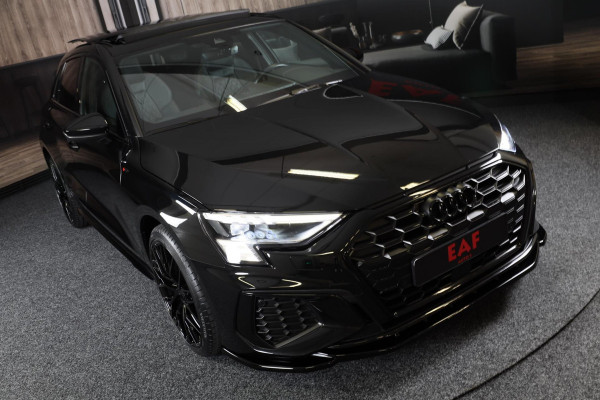 Audi A3 Sportback 45 TFSI e RS3 Look / 245 PK / RS Zetels / B & O / Leder / Lane Assist / Open Pano / Matrix / Virtual Cockpit Audi A3 Sportback 45 TFSI e RS3 Look / 245 PK / RS Zetels / B & O / Leder / Lane Assist / Open Pano / Matrix / Virtual Cockpit