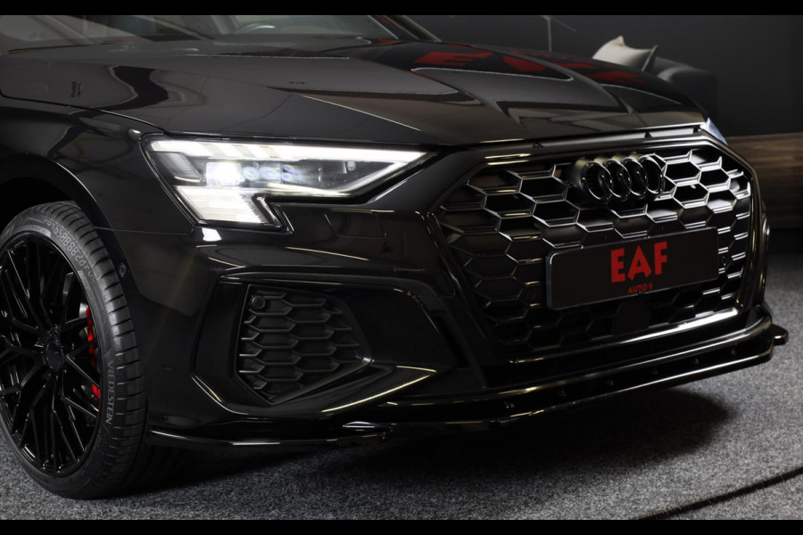 Audi A3 Sportback 45 TFSI e RS3 Look / 245 PK / RS Zetels / B & O / Leder / Lane Assist / Open Pano / Matrix / Virtual Cockpit Audi A3 Sportback 45 TFSI e RS3 Look / 245 PK / RS Zetels / B & O / Leder / Lane Assist / Open Pano / Matrix / Virtual Cockpit