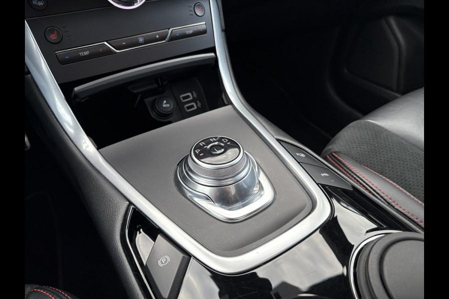 Ford S-Max 2.5 FHEV St-Line 7p 190pk | Panoramadak | Adaptieve Cruise | Full LED | 7 persoons | Sync 3 Navigatie | Stoelverwarming