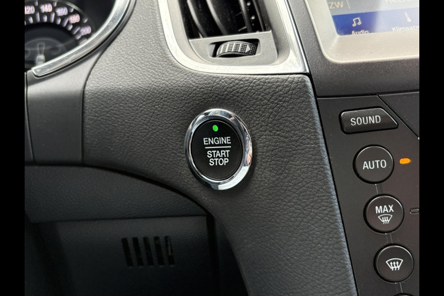 Ford S-Max 2.5 FHEV St-Line 7p 190pk | Panoramadak | Adaptieve Cruise | Full LED | 7 persoons | Sync 3 Navigatie | Stoelverwarming