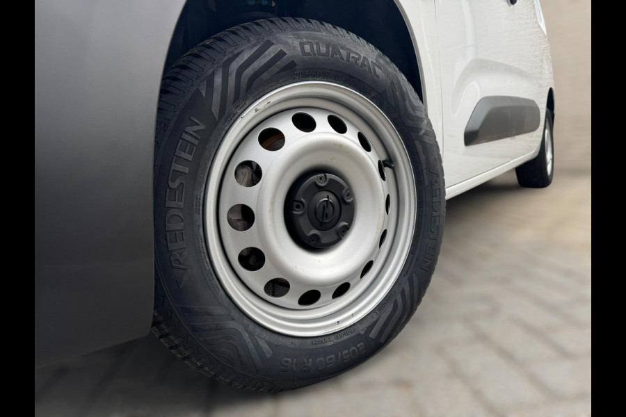 Opel Combo 1.2 PureTech 110 S&S L2 TREKHAAK / BLUETOOTH / LAADVLOER / LAT-OM-LAT / WEINIG KM'S / NL AUTO Opel Combo 1.2 PureTech 110 S&S L2 TREKHAAK / BLUETOOTH / LAADVLOER / LAT-OM-LAT / WEINIG KM'S / NL AUTO