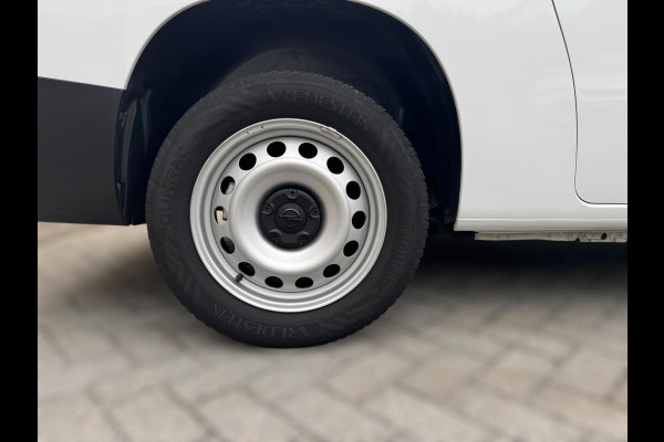 Opel Combo 1.2 PureTech 110 S&S L2 TREKHAAK / BLUETOOTH / LAADVLOER / LAT-OM-LAT / WEINIG KM'S / NL AUTO Opel Combo 1.2 PureTech 110 S&S L2 TREKHAAK / BLUETOOTH / LAADVLOER / LAT-OM-LAT / WEINIG KM'S / NL AUTO