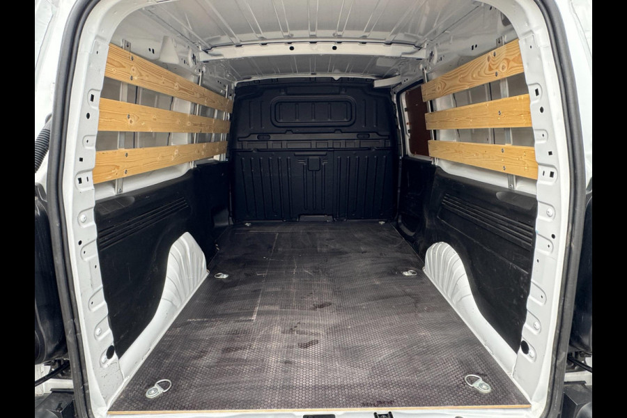 Opel Combo 1.2 PureTech 110 S&S L2 TREKHAAK / BLUETOOTH / LAADVLOER / LAT-OM-LAT / WEINIG KM'S / NL AUTO Opel Combo 1.2 PureTech 110 S&S L2 TREKHAAK / BLUETOOTH / LAADVLOER / LAT-OM-LAT / WEINIG KM'S / NL AUTO