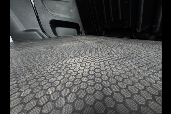 Opel Combo 1.2 PureTech 110 S&S L2 TREKHAAK / BLUETOOTH / LAADVLOER / LAT-OM-LAT / WEINIG KM'S / NL AUTO Opel Combo 1.2 PureTech 110 S&S L2 TREKHAAK / BLUETOOTH / LAADVLOER / LAT-OM-LAT / WEINIG KM'S / NL AUTO