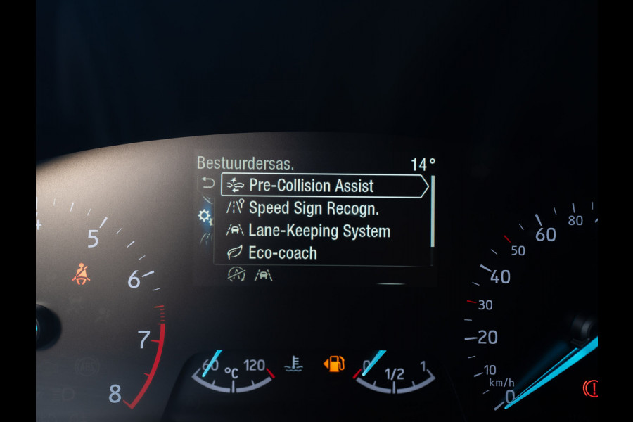 Ford Focus 1.0 EcoBoost Hybrid Trend Edition Business | 17'' | Camera | Navi | Prijs Rijklaar!!