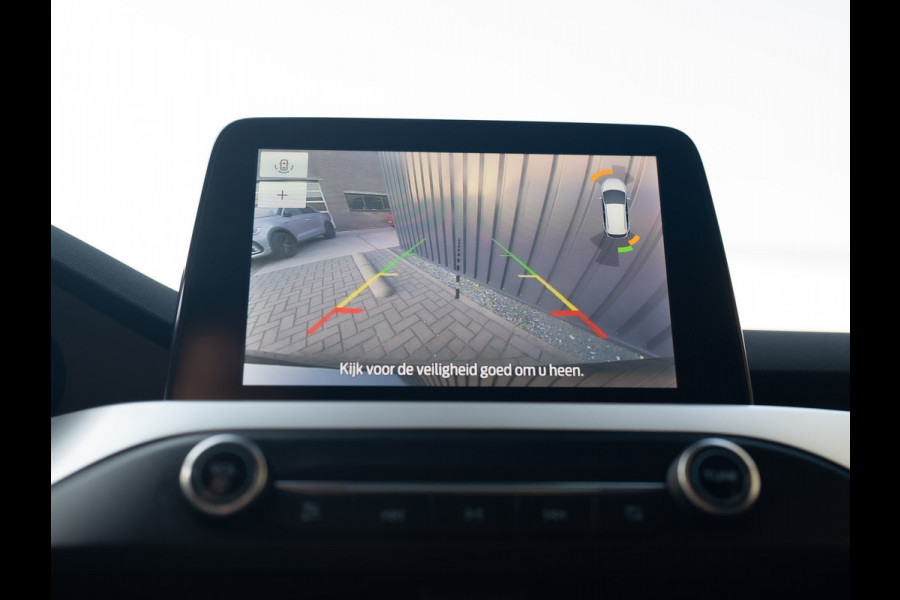 Ford Focus 1.0 EcoBoost Hybrid Trend Edition Business | 17'' | Camera | Navi | Prijs Rijklaar!!