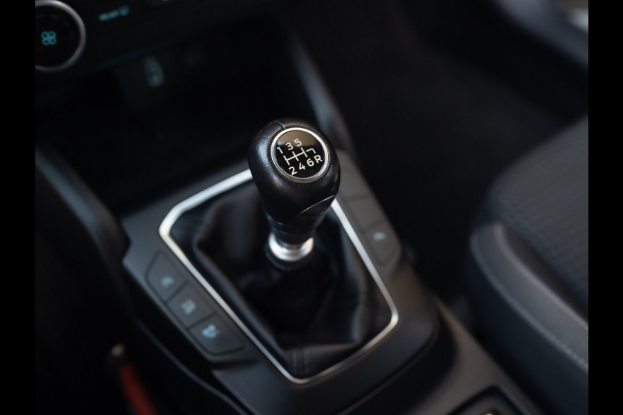 Ford Focus 1.0 EcoBoost Hybrid Trend Edition Business | 17'' | Camera | Navi | Prijs Rijklaar!!