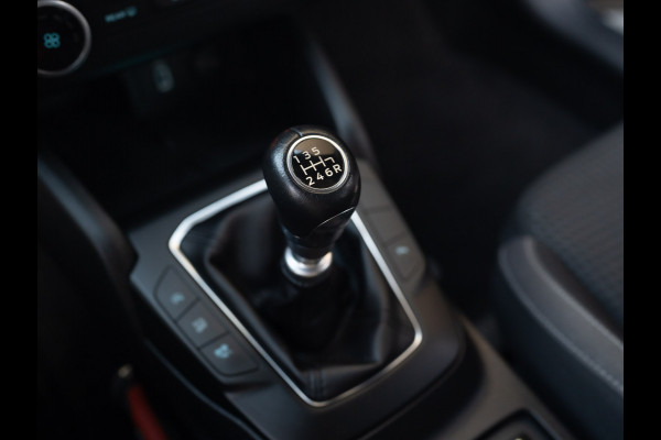 Ford Focus 1.0 EcoBoost Hybrid Trend Edition Business | 17'' | Camera | Navi | Prijs Rijklaar!!