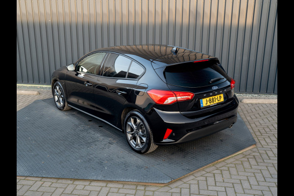 Ford Focus 1.0 EcoBoost Hybrid Trend Edition Business | 17'' | Camera | Navi | Prijs Rijklaar!!