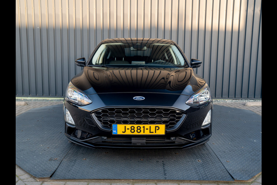 Ford Focus 1.0 EcoBoost Hybrid Trend Edition Business | 17'' | Camera | Navi | Prijs Rijklaar!!