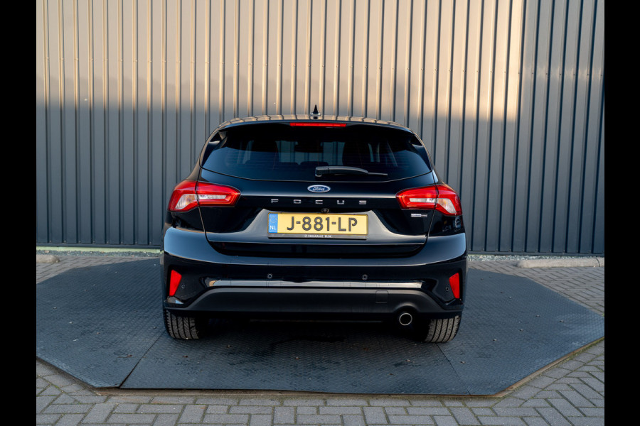 Ford Focus 1.0 EcoBoost Hybrid Trend Edition Business | 17'' | Camera | Navi | Prijs Rijklaar!!