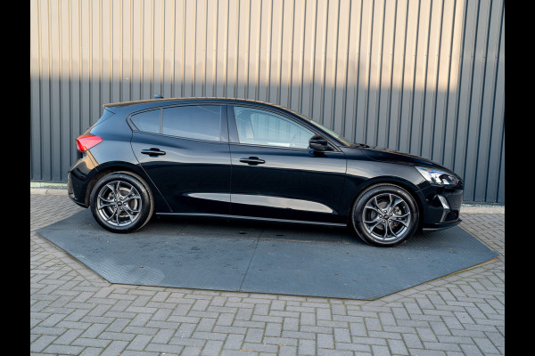 Ford Focus 1.0 EcoBoost Hybrid Trend Edition Business | 17'' | Camera | Navi | Prijs Rijklaar!!