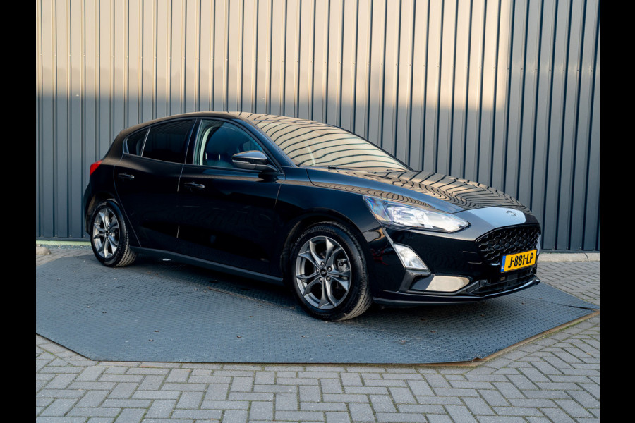 Ford Focus 1.0 EcoBoost Hybrid Trend Edition Business | 17'' | Camera | Navi | Prijs Rijklaar!!