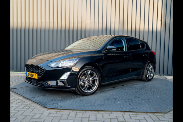Ford Focus 1.0 EcoBoost Hybrid Trend Edition Business | 17'' | Camera | Navi | Prijs Rijklaar!!