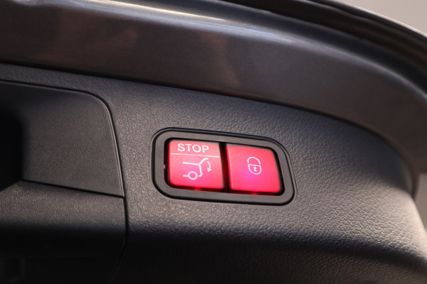 Mercedes-Benz EQA 300 4MATIC Business Solution AMG 67 kWh ACC Panoramadak Blindspot Mercedes-Benz EQA 300 4MATIC Business Solution AMG 67 kWh ACC Panoramadak Blindspot