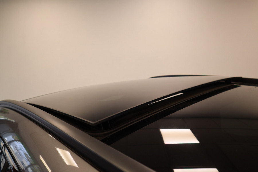 Mercedes-Benz EQA 300 4MATIC Business Solution AMG 67 kWh ACC Panoramadak Blindspot Mercedes-Benz EQA 300 4MATIC Business Solution AMG 67 kWh ACC Panoramadak Blindspot