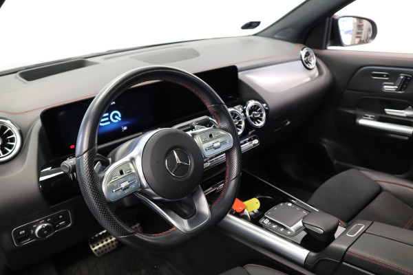 Mercedes-Benz EQA 300 4MATIC Business Solution AMG 67 kWh ACC Panoramadak Blindspot Mercedes-Benz EQA 300 4MATIC Business Solution AMG 67 kWh ACC Panoramadak Blindspot
