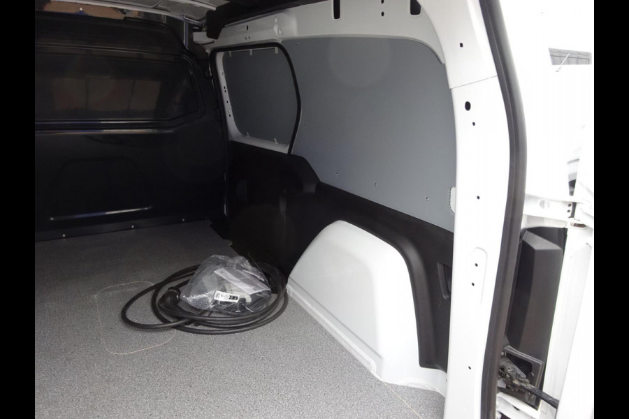 Nissan Townstar N-Connecta L2 VERLENGDE UITV. 45 kWh 100 % Elektrisch 301 Km ( WLPT ) Nissan Townstar N-Connecta L2 VERLENGDE UITV. 45 kWh 100 % Elektrisch 301 Km ( WLPT )