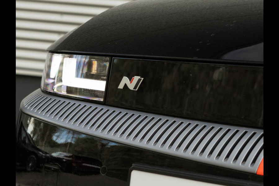 Hyundai IONIQ 5 N AWD 84 kWh - 650 PK - 770 NM - Panorama Dak Hyundai IONIQ 5 N AWD 84 kWh - 650 PK - 770 NM - Panorama Dak