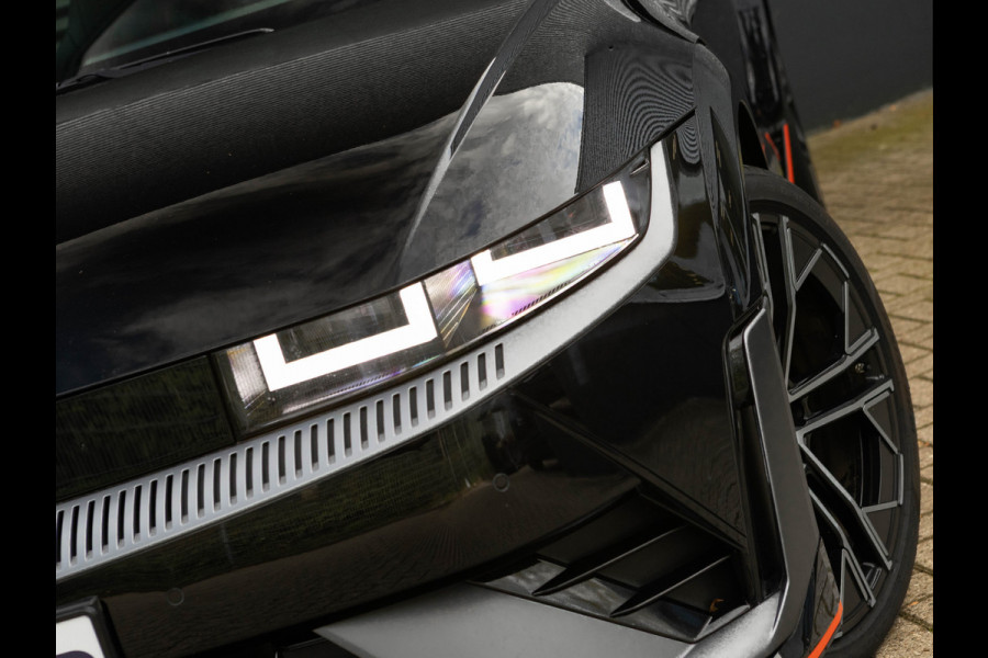 Hyundai IONIQ 5 N AWD 84 kWh - 650 PK - 770 NM - Panorama Dak Hyundai IONIQ 5 N AWD 84 kWh - 650 PK - 770 NM - Panorama Dak