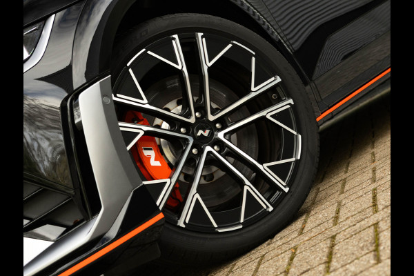 Hyundai IONIQ 5 N AWD 84 kWh - 650 PK - 770 NM - Panorama Dak Hyundai IONIQ 5 N AWD 84 kWh - 650 PK - 770 NM - Panorama Dak