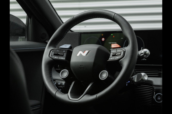 Hyundai IONIQ 5 N AWD 84 kWh - 650 PK - 770 NM - Panorama Dak Hyundai IONIQ 5 N AWD 84 kWh - 650 PK - 770 NM - Panorama Dak