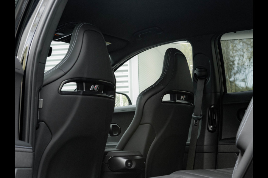 Hyundai IONIQ 5 N AWD 84 kWh - 650 PK - 770 NM - Panorama Dak Hyundai IONIQ 5 N AWD 84 kWh - 650 PK - 770 NM - Panorama Dak