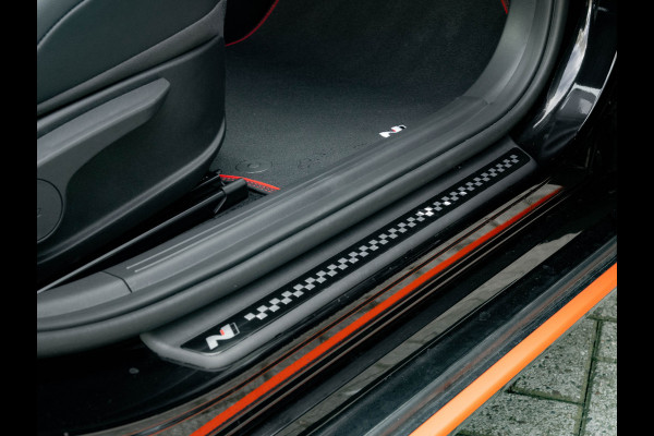 Hyundai IONIQ 5 N AWD 84 kWh - 650 PK - 770 NM - Panorama Dak Hyundai IONIQ 5 N AWD 84 kWh - 650 PK - 770 NM - Panorama Dak