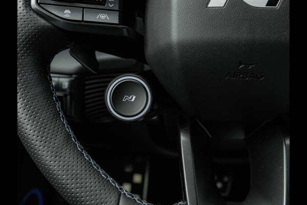 Hyundai IONIQ 5 N AWD 84 kWh - 650 PK - 770 NM - Panorama Dak Hyundai IONIQ 5 N AWD 84 kWh - 650 PK - 770 NM - Panorama Dak