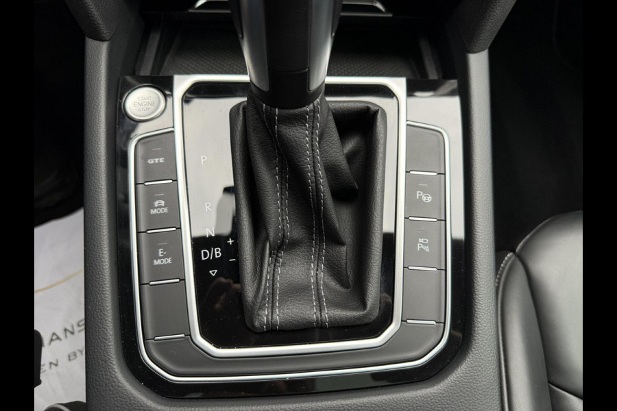 Volkswagen Arteon Shooting Brake 1.4 TSI eHybrid R-Line PANO , HEADUP, LEDER Volkswagen Arteon Shooting Brake 1.4 TSI eHybrid R-Line PANO , HEADUP, LEDER