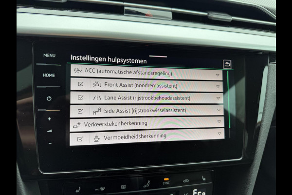 Volkswagen Arteon Shooting Brake 1.4 TSI eHybrid R-Line PANO , HEADUP, LEDER Volkswagen Arteon Shooting Brake 1.4 TSI eHybrid R-Line PANO , HEADUP, LEDER