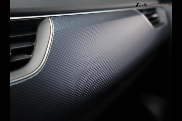 Renault Arkana 1.6 E-Tech Hybrid 145 Zen (APPLE CARPLAY,LED VERLICHTING,KEYLESS,DODEHOEK,COMFORT-STOELEN,CAMERA,CRUISE,LM-VELGEN)