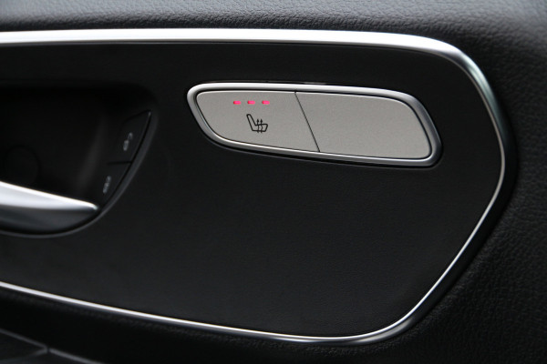 Mercedes-Benz Vito 190PK CDI | DC | L2H1 | 2.5t Trekhaak | Cruise | Airco.. Mercedes-Benz Vito 190PK CDI | DC | L2H1 | 2.5t Trekhaak | Cruise | Airco..