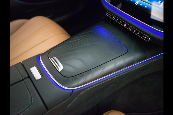 Mercedes-Benz E-Klasse Estate E 300 e Luxury Line | Superscreen | Burmester | Head up | Memory | Trekhaak Mercedes-Benz E-Klasse Estate E 300 e Luxury Line | Superscreen | Burmester | Head up | Memory | Trekhaak