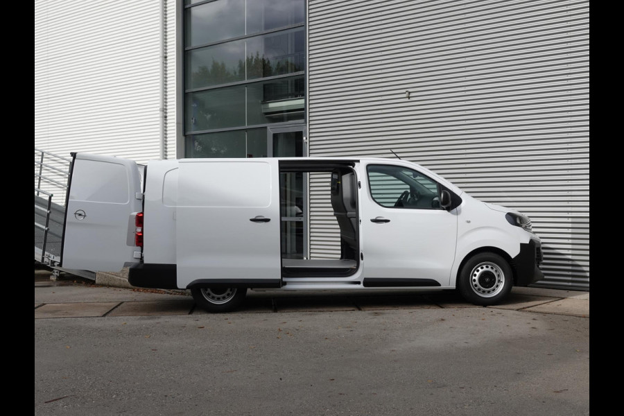 Opel Vivaro Electric L3 75 kWh | 2x schuifdeur | 8 jaar garantie | Dynamic NAV pakket | Apple Carplay | rondom zicht camera's | dodehoek detectie | parkeersensoren voor & achter | Comfort scheidingswand | rijklaarprijs Opel Vivaro Electric L3 75 kWh | 2x schuifdeur | 8 jaar garantie | Dynamic NAV pakket | Apple Carplay | rondom zicht camera's | dodehoek detectie | parkeersensoren voor & achter | Comfort scheidingswand | rijklaarprijs