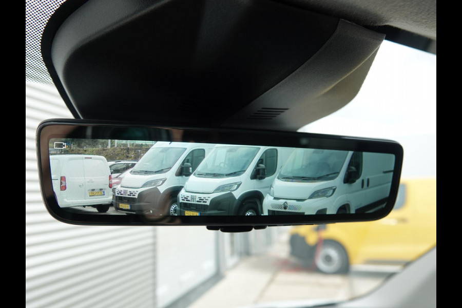 Opel Vivaro Electric L3 75 kWh | 2x schuifdeur | 8 jaar garantie | Dynamic NAV pakket | Apple Carplay | rondom zicht camera's | dodehoek detectie | parkeersensoren voor & achter | Comfort scheidingswand | rijklaarprijs Opel Vivaro Electric L3 75 kWh | 2x schuifdeur | 8 jaar garantie | Dynamic NAV pakket | Apple Carplay | rondom zicht camera's | dodehoek detectie | parkeersensoren voor & achter | Comfort scheidingswand | rijklaarprijs
