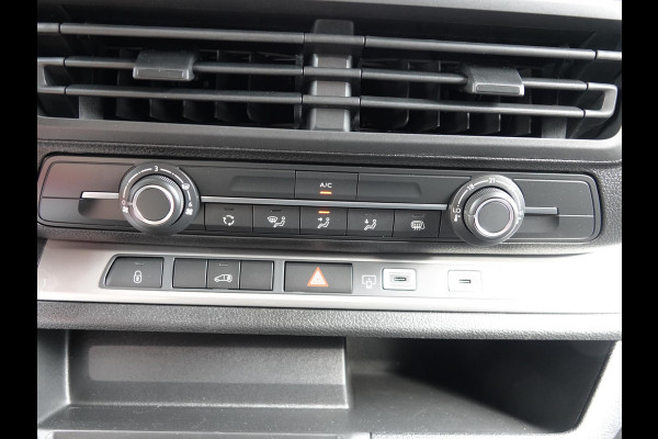 Opel Vivaro Electric L3 75 kWh | 2x schuifdeur | 0% rente | Dynamic NAV pakket | Apple Carplay | rondom zicht camera's | dodehoek detectie | parkeersensoren voor & achter | Comfort scheidingswand | rijklaarprijs Opel Vivaro Electric L3 75 kWh | 2x schuifdeur | 0% rente | Dynamic NAV pakket | Apple Carplay | rondom zicht camera's | dodehoek detectie | parkeersensoren voor & achter | Comfort scheidingswand | rijklaarprijs