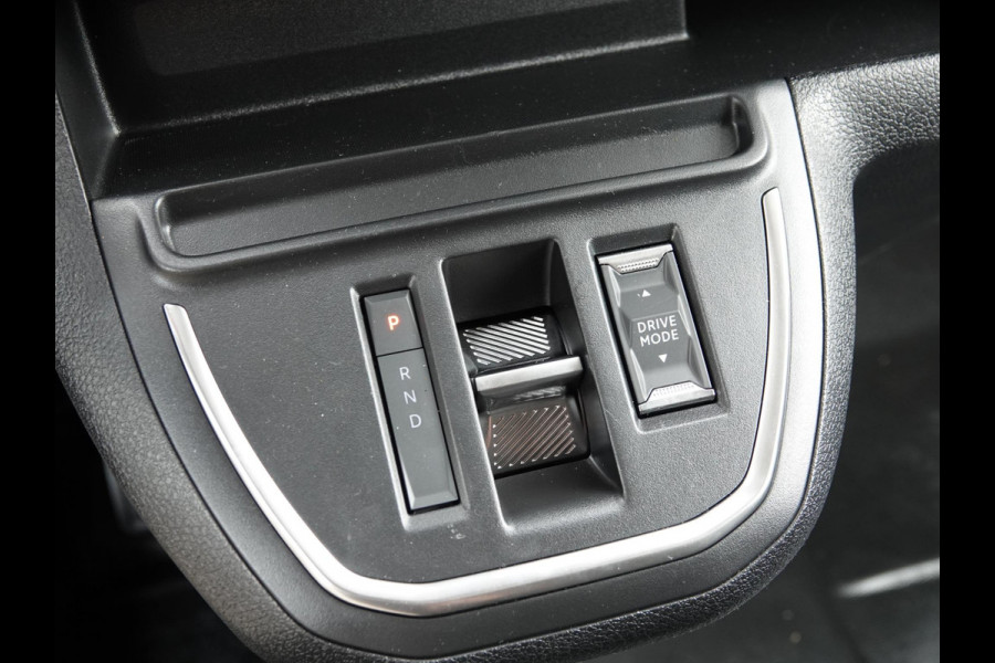 Opel Vivaro Electric L3 75 kWh | 2x schuifdeur | 0% rente | Dynamic NAV pakket | Apple Carplay | rondom zicht camera's | dodehoek detectie | parkeersensoren voor & achter | Comfort scheidingswand | rijklaarprijs Opel Vivaro Electric L3 75 kWh | 2x schuifdeur | 0% rente | Dynamic NAV pakket | Apple Carplay | rondom zicht camera's | dodehoek detectie | parkeersensoren voor & achter | Comfort scheidingswand | rijklaarprijs