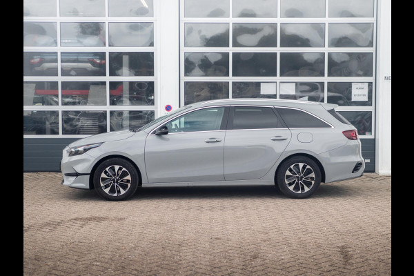 Kia Ceed Sportswagon 1.0 T-GDi Design Edition l navigatie l stoel en stuurwielverwarming l EL. kofferklep l JBL premium Sound Kia Ceed Sportswagon 1.0 T-GDi Design Edition l navigatie l stoel en stuurwielverwarming l EL. kofferklep l JBL premium Sound