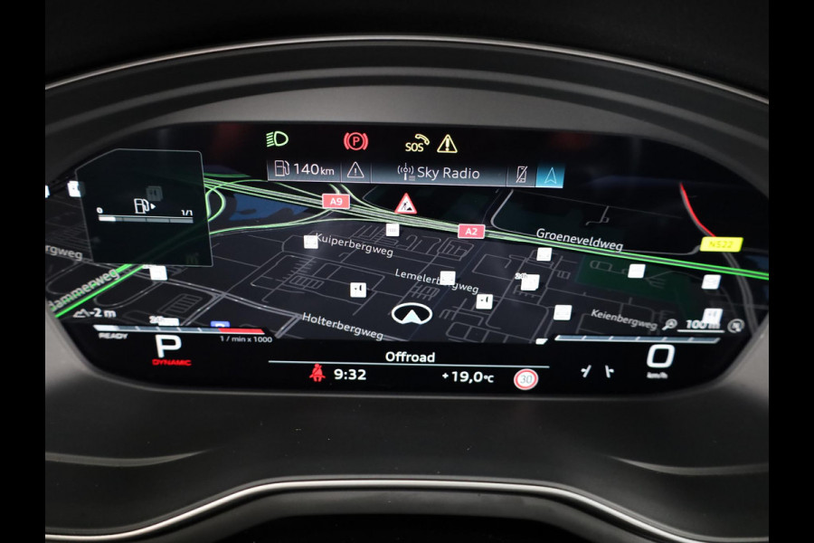 Audi A4 Avant 35 TFSI S edition Competition 150 pk S-tronic | Private lease vanaf € 751,- per maand | Verlengde garantie | Navigatie | Parkeersensoren | Stoelverwarming | S-Line |