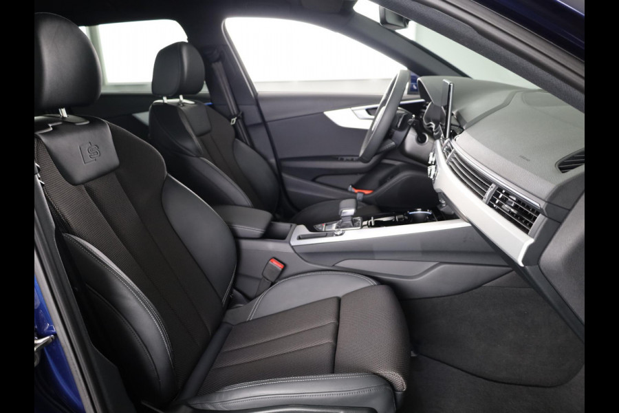 Audi A4 Avant 35 TFSI S edition Competition 150 pk S-tronic | Private lease vanaf € 751,- per maand | Verlengde garantie | Navigatie | Parkeersensoren | Stoelverwarming | S-Line |