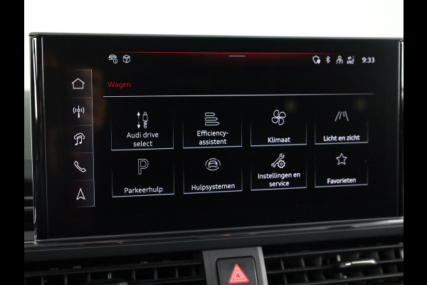 Audi A4 Avant 35 TFSI S edition Competition 150 pk S-tronic | Private lease vanaf € 751,- per maand | Verlengde garantie | Navigatie | Parkeersensoren | Stoelverwarming | S-Line |