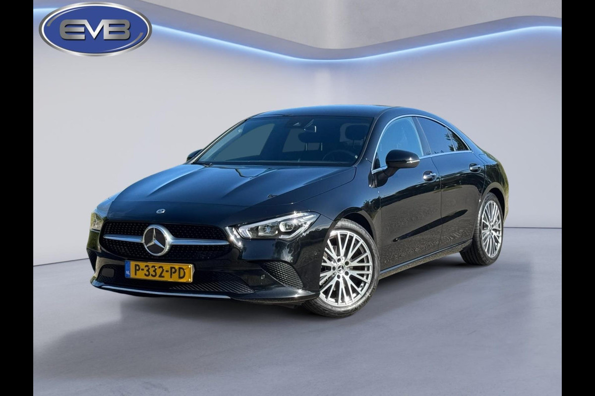 Mercedes-Benz CLA-Klasse 180 Luxury Line, widescreen, 1/2 leder, achteruitrijcamera, dealer onderhouden, nl auto met nap Mercedes-Benz CLA-Klasse 180 Luxury Line, widescreen, 1/2 leder, achteruitrijcamera, dealer onderhouden, nl auto met nap