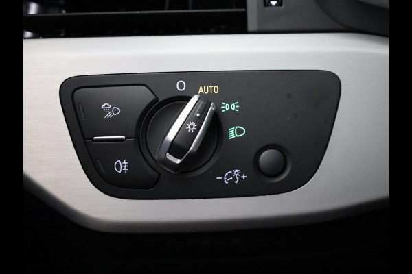 Audi A4 Avant 35 TFSI S edition Competition 150 pk S-tronic | Private lease vanaf € 751,- per maand | Verlengde garantie | Navigatie | Parkeersensoren | Stoelverwarming | S-Line |