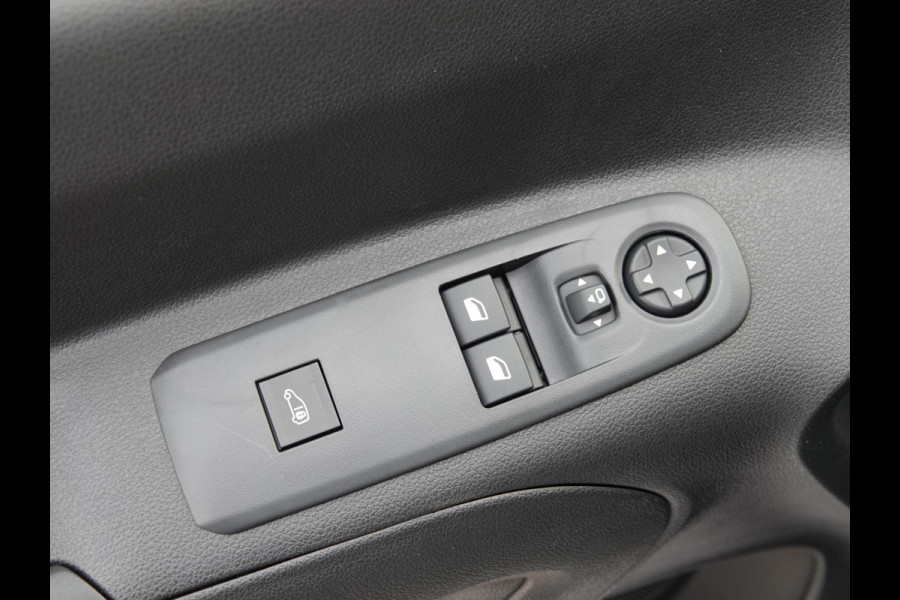 Opel Combo Electric L1 50kWh | navi incl. Apple Carplay | laadruimtebetimmering | Exterieur pakket | Safety pakket | Climate Control | rijklaarprijs